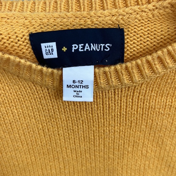Gap x Peanut Charlie Brown Knit Romper - Picture 3 of 9